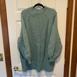 LC Lauren Conrad Tunic Sweater Dress in Marled Green